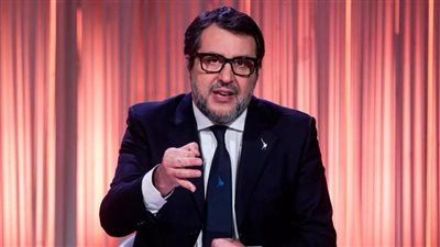 مشروع قانون يمنع ويجرم ارتداء النقاب في الأماكن العامة بايطاليا.. ما القصة ؟