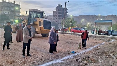 بدء العمل في إنشاء سوق الكوثر الحضري لخدمة أهالي الحي بسوهاج