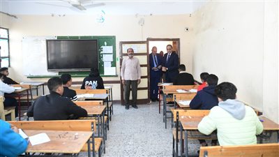 محضر غش لطالبى إعدادية بقنا وإحالة رئيس ومراقب وملاحظ لجنة للتحقيق