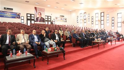 وزير التعليم العالي يرأس اجتماع المجلس الأعلى للمستشفيات الجامعية بالعريش