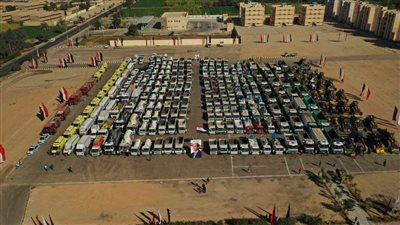 ضمن المشروع الاستراتيجي لاصطفاف المعدات.. محافظ قنا يعاين موقع المركبات 