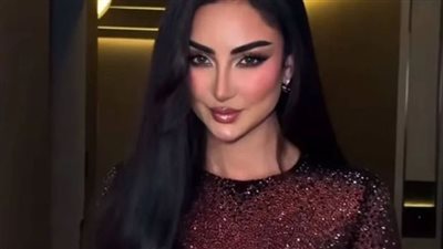 البورغندي.. يجعل نور الغندور الأكثر بحثُا 