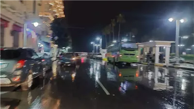 نوة الغطاس تصل الإسكندرية بسقوط أمطار غزيرة بغربها 