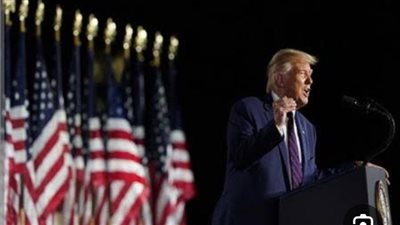 الرئيس الأمريكي: نتحدث عن فرض رسوم 10% على الصين أول فبراير