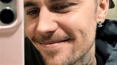 جاستن بيبر على طريقة المصريين: حد سرق الأكونت بتاعي 