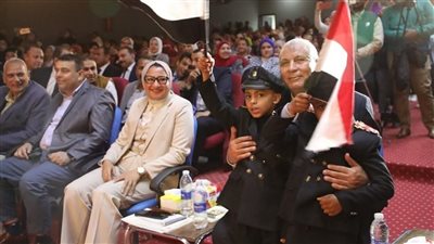 محافظ الوادي الجديد يشهد احتفالات المحافظة بعيد الشرطة المصرية