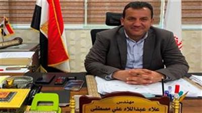 رئيس جهاز  العاشر من رمضان يتابع مشروعات تطوير ورفع كفاءة الطرق بالمدينة