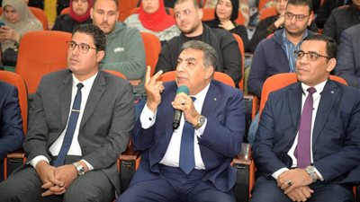 محافظ الدقهلية يعقد لقاءا تمهيديا لاطلاق الملتقى التوظيفي