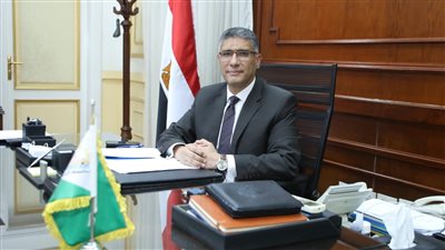 محافظ الجيزة يعتمد حركة مديرى ووكلاء الإدارات التعليمية 