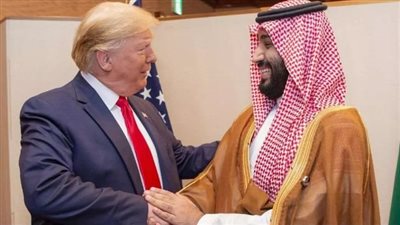بن سلمان يتعهد لأمريكا بـ 600 مليار دولار وترامب يريد تريليون.. فيديو