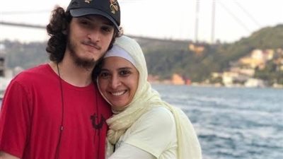 حنان ترك تهنئ ابنها الأكبر بعيد ميلاده: أنت شريكي وأكبر نعمي