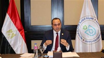 دراسة تعديل هيكل أجور الأطقم الطبية لمجابهة ظاهرة هجرة الأطباء