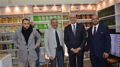 رئيس الهيئة المصرية العامة للكتاب يشيد بإصدارات المجلس الأعلى للشئون الإسلامية  