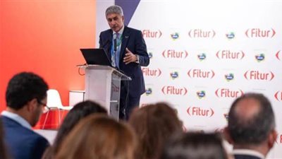  وزير السياحة  يعقد مؤتمراً صحفياً عالمياً بالمعرض السياحي الدولي FITUR 2025