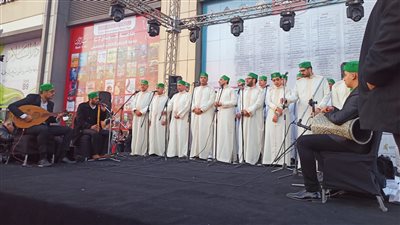 فرقة الجازولية للإنشاد الصوفي تطرب زوار معرض الكتاب بأجمل الابتهالات