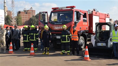 محافظ الدقهلية يشهد اصطفاف معدات مجابهة الأزمات والكوارث