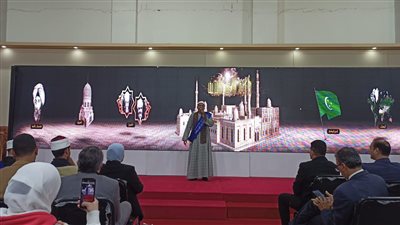 بالأناشيد والابتهالات الدينية.. جناح الأزهر يحتفل بمعرض الكتاب (فيديو)