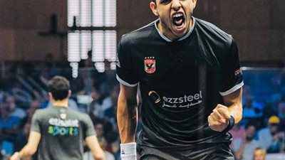 على خطى عمر مرموش.. مصطفى عسل يحتفل بتأهله لدور الـ16 في جي بي مورجان للاسكواش