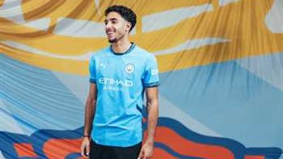 عمر مرموش ينتظر تحقيق إنجاز تاريخي أمام تشيلسي الليلة