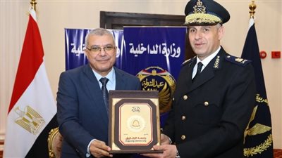 رئيس جامعة الزقازيق: عيد الشرطة مناسبة وطنية ورجالها وهبوا أرواحهم لحماية الوطن