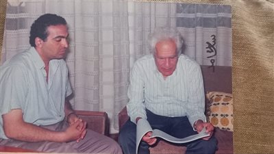  مستجير .. فارس الثقافتين | مسيرة عطرة من الميلاد إلى الرحيل 