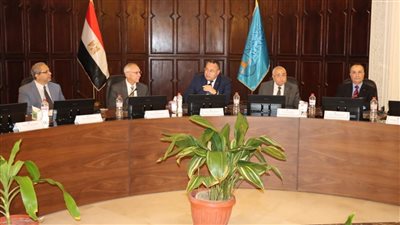 رئيس جامعة الإسكندرية يستقبل وفد جامعة فيرجينيا تك الأمريكية لبحث سبل التعاون