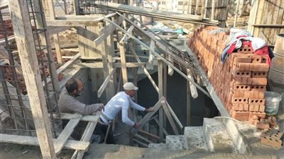 إزالة التعديات وإيقاف أعمال البناء المخالف بالبحيرة 