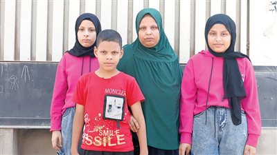 الأيتام الستة.. وظروف معيشية قاسية
