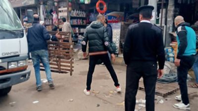 تحرير 4 محاضر وإزالة 497 مخالفة إشغال طريق بالبحيرة 