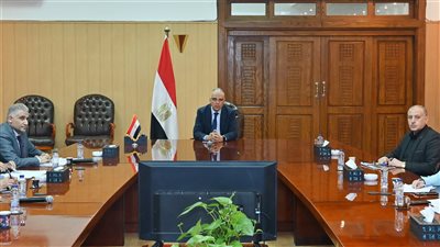 وزير الري: ضرورة اختيار المحاصيل المناسبة للزراعة والاعتماد على الممارسات الحديثة