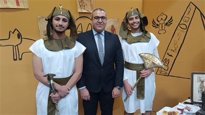 المستشار الثقافي بالرياض يفتتح الجناح المصري بملتقى جامعة الفيصل