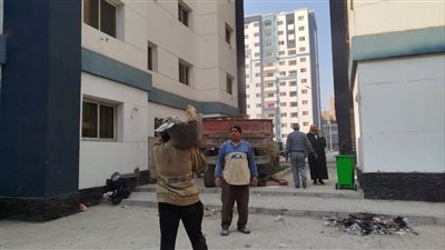 الدقهلية تنفذ حملة لرفع القمامة بمساكن الجلاء بالمنصورة