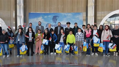 الطيران تنظم جولة لأبناء شهداء الشرطة والأطفال من ذوي الاحتياجات الخاصة