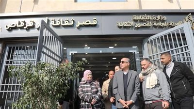 محافظ المنيا يتفقد التجهيزات النهائية لقصر ثقافة أبوقرقاص
