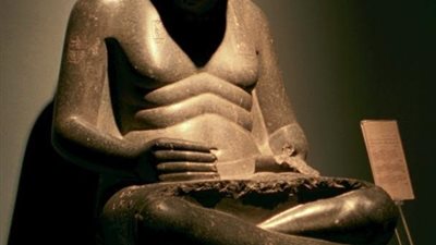 بمناسبة معرض القاهرة الدولي للكتاب.. ما هى مهام الكاتب المصري القديم؟ 