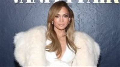 أنوثة جينيفر لوبيز تطغى عن قوة امرأة العنكبوت في Sundance film festival (تفاصيل)