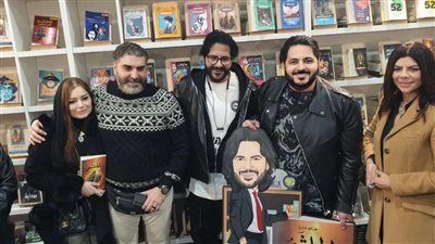 بحضور أميره فتحي.. هيثم مازن يحتفل بتوقيع رواية 