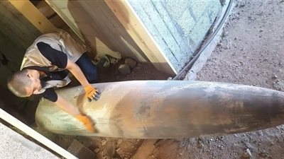 خبراء المفرقعات يطهرون رفح من الصواريخ الإسرائيلية.. فيديو