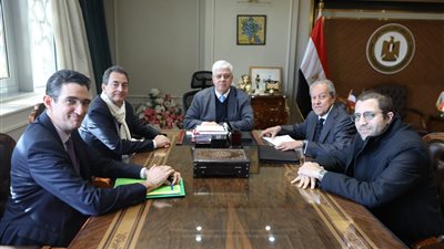 رئيس الجامعة الفرنسية: نسعى لاحتضان الابتكار والتكنولوجيا الحديثة