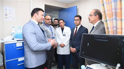 نائب محافظ مطروح يتفقد الخدمات المقدمة للمواطنين بمدينة العلمين