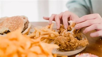 أطعمة تضعف جهاز المناعة وتؤثر على صحتك.. احذرها 