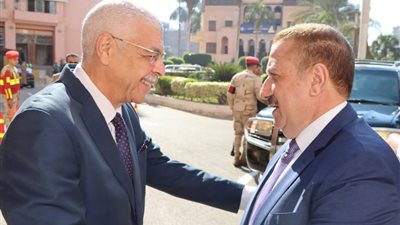 رئيس جامعة المنوفية يستقبل المحافظ ورئيس جمعية المحاربين القدامى