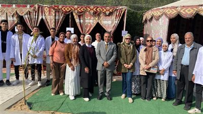 كلية العلاج الطبيعى بجامعة القناة تواصل تقديم خدماتها بقرية الفردان