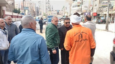 محافظ الدقهلية يوجه برفع تجمعات القمامة بشارع الجلاء بالمنصورة