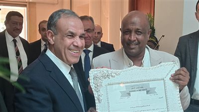 عوض بكاب: مبادرة 