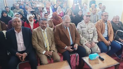 وكيل تعليم قنا يشهد ختام دورة  أساليب التفكير بنجع حمادي     