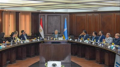 محافظ الإسكندرية يستقبل مدير البنية التحتية المستدامة بالبنك الأوروبي 