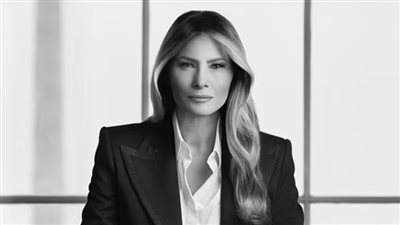 مجلة فوج تهاجم ميلانيا ترامب بعد نشر صورتها الرسمية 