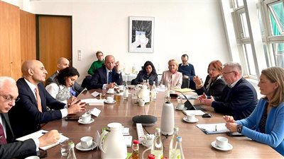 وزير التربية والتعليم يبحث مع مسئول ألماني سبل تطوير التعليم قبل الجامعي 