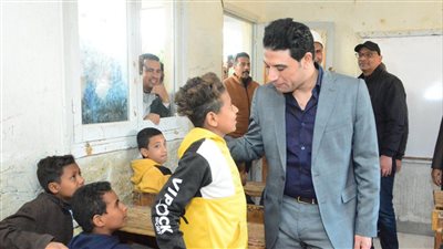 نائب محافظ سوهاج يشهد فعاليات قوافل 